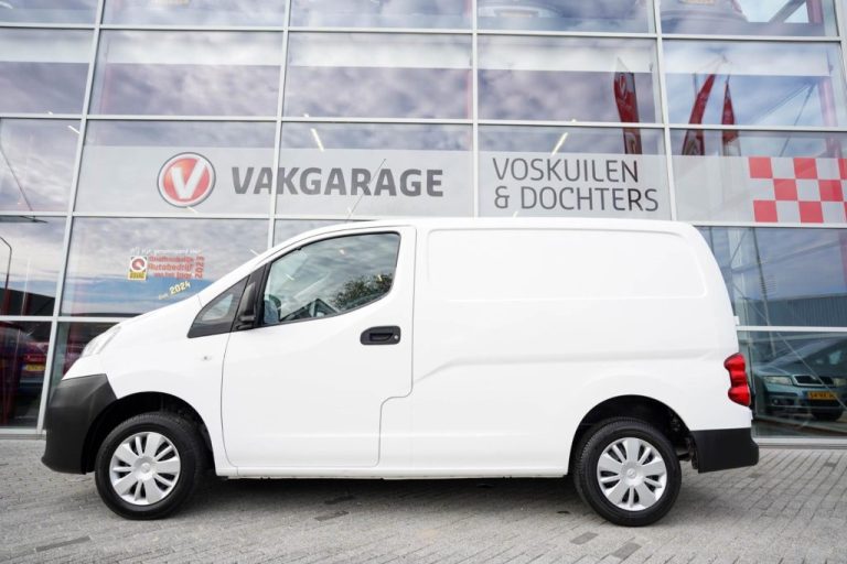 nissan-nv200